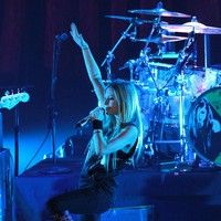 Avril Lavigne performs live during her 'Black Star Tour' photos | Picture 79698